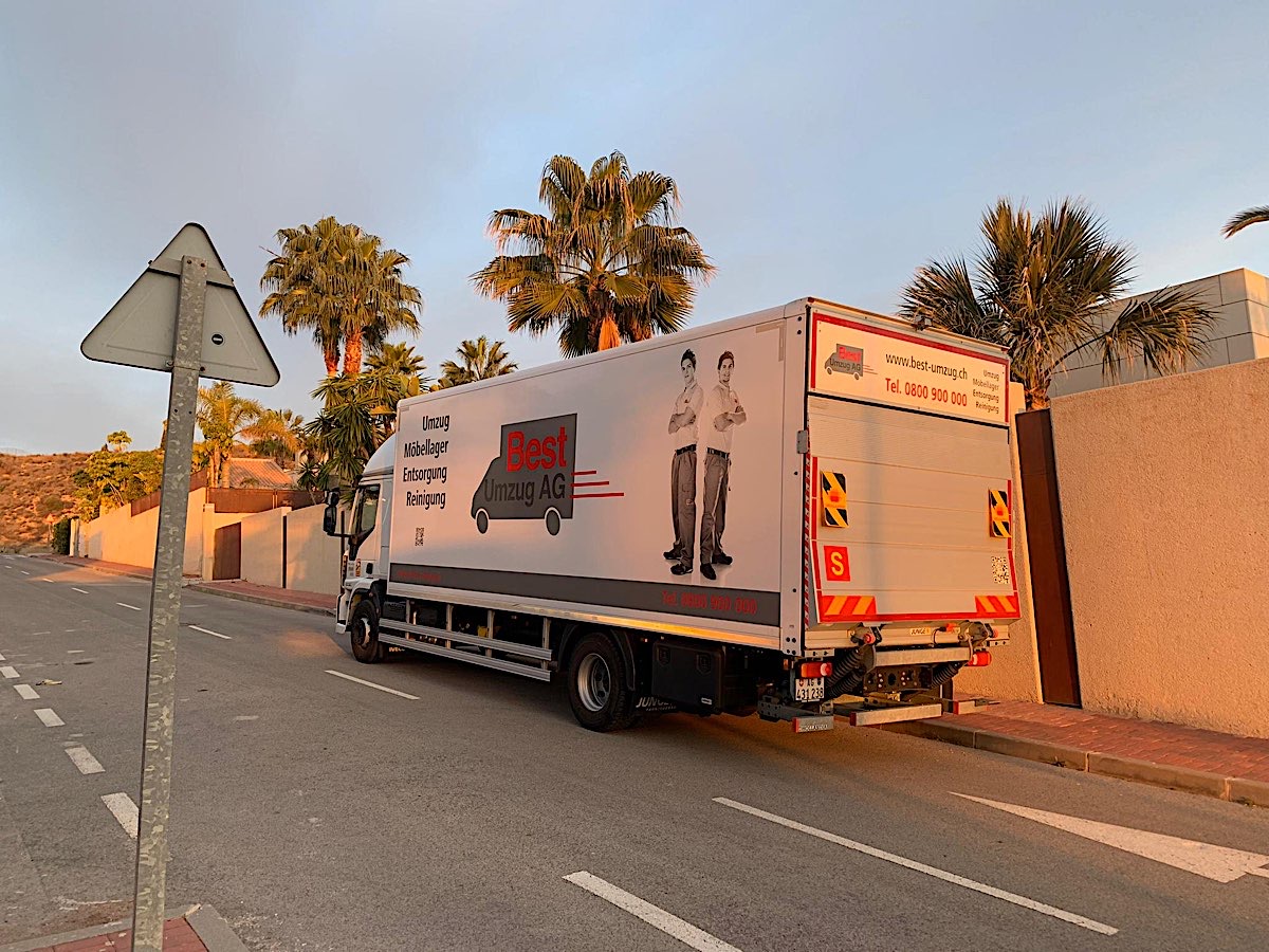 Best Movers team preparing an international move from Switzerland